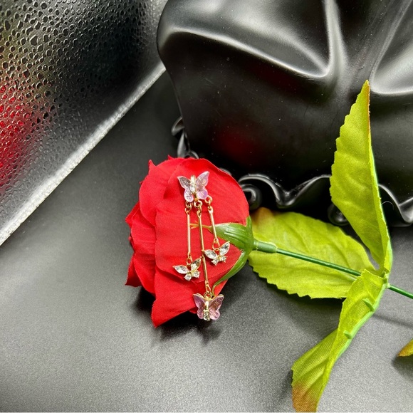 New Purple Crystal Butterfly Drop Earrings - Picture 11 of 16